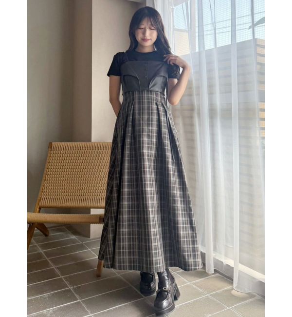 MERCURYDUO「フェイクレザービスチェドッキングキャミワンピース」|ワンピース|