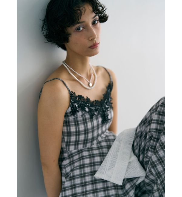 LAGUNAMOON「レースネックペプラムキャミソール」|キャミソール|