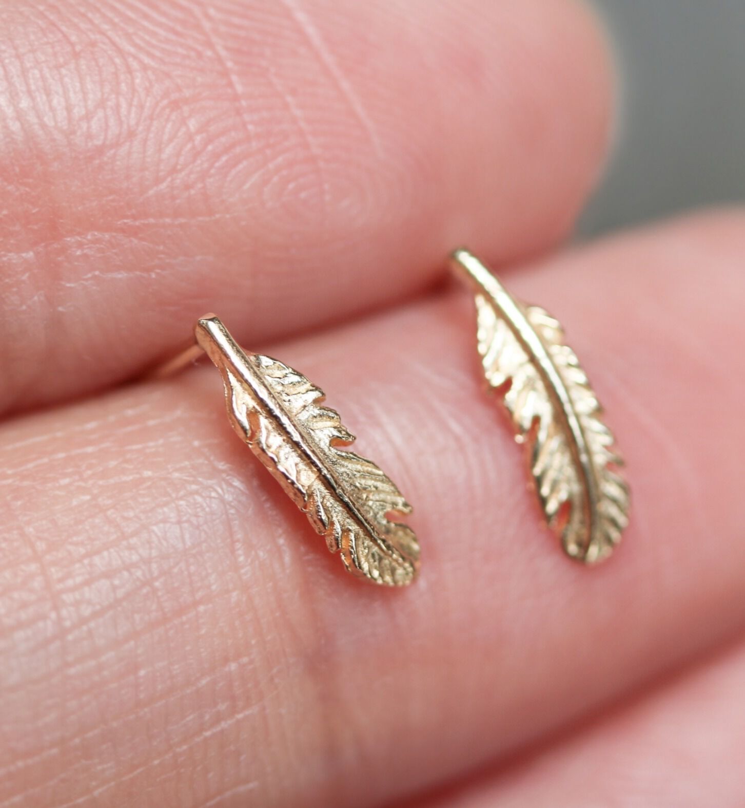  「ゴールド フェザー ピアス| K10YG」|ピアス|