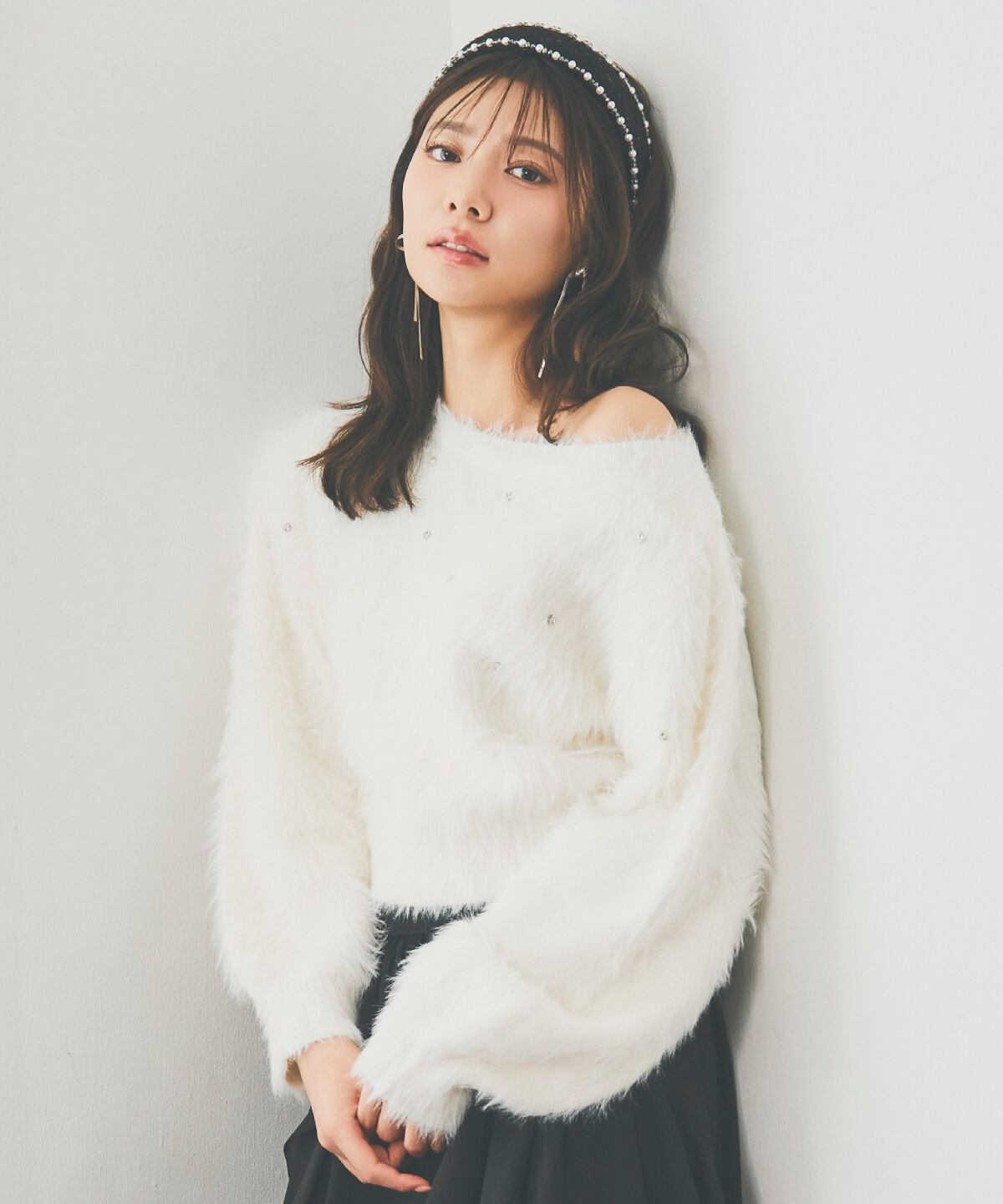 アンドクチュール「ビジューフェザーニットプルオーバー」|ニット・セーター|