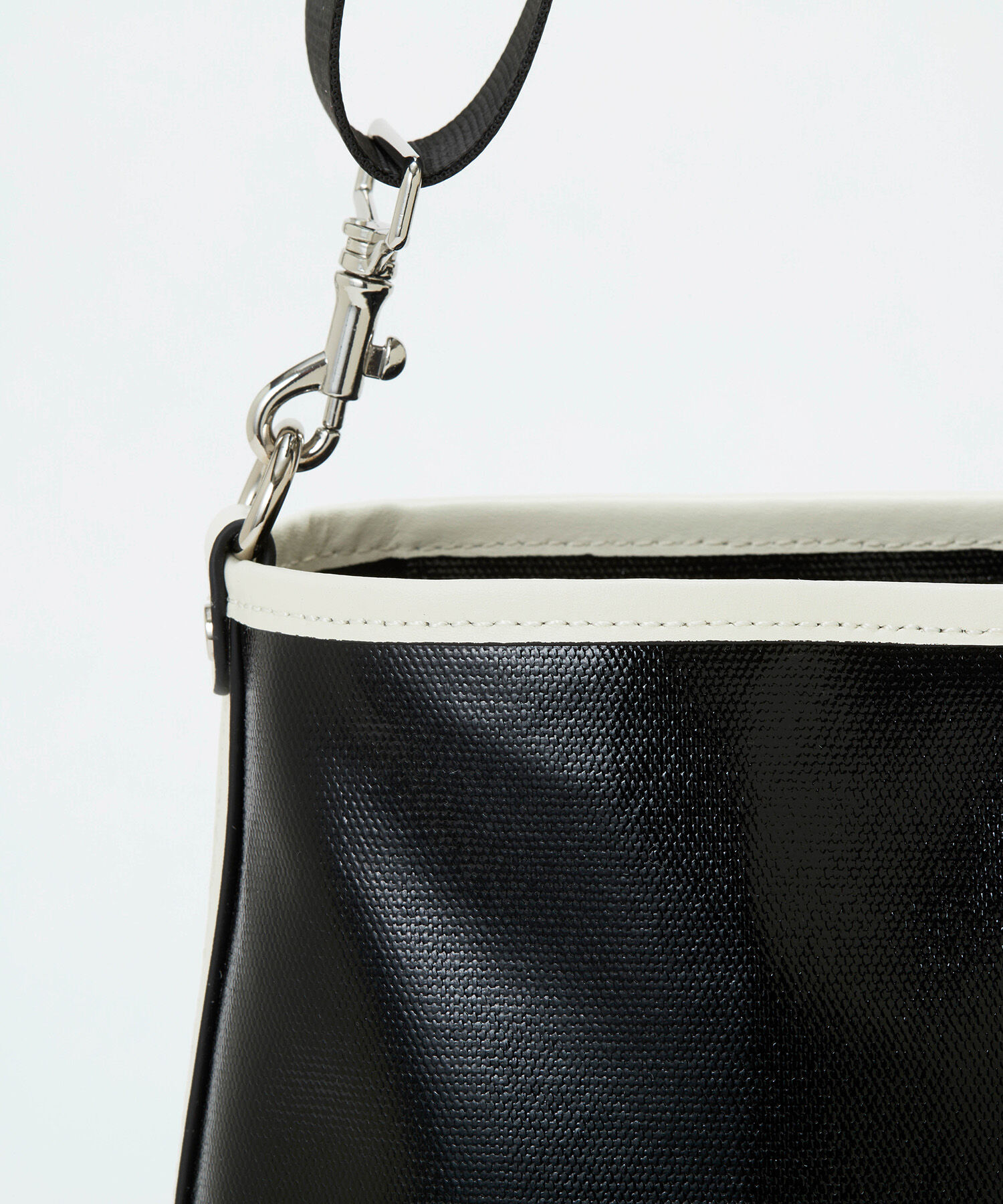 TOPKAPI TREASURE「【TREASURE TOPKAPI】PVCコート キャンバス ショルダーバッグ / 撥水」|ショルダー・メッセンジャー|