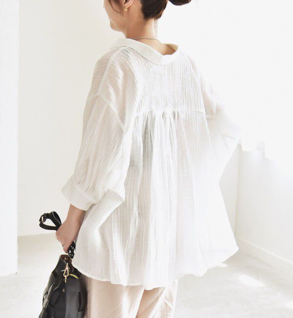 quaranciel「quaranciel :〈洗濯機可能〉シアー バンピー レギュラーカラー パフ シャツ ブラウス」|シャツ・ブラウス|