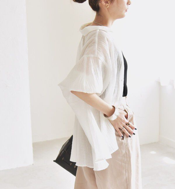 quaranciel「quaranciel :〈洗濯機可能〉シアー バンピー レギュラーカラー パフ シャツ ブラウス」|シャツ・ブラウス|