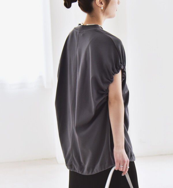 quaranciel「quaranciel:〈接触冷感/汗染み防止加工/洗濯機可能〉ドロスト ギャザー チュニック TEE」|Tシャツ・カットソー|