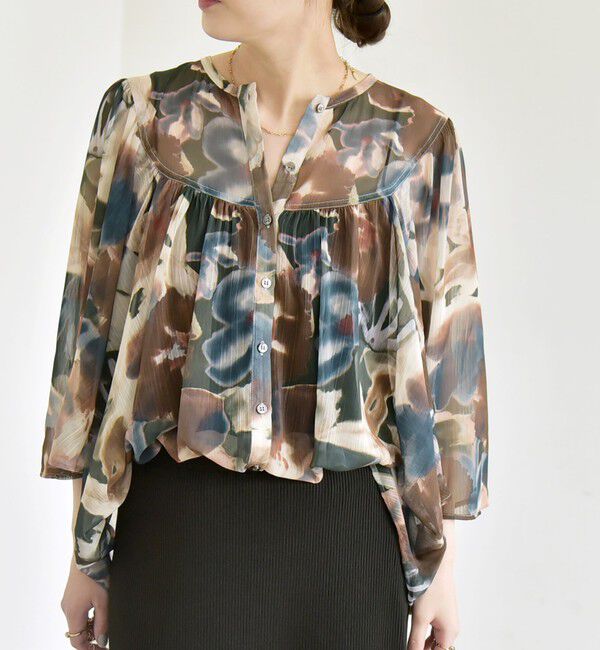 quaranciel「quaranciel:〈洗濯機可能〉シアー フラワー プリント ノーカラー ヨーク シャツ ブラウス」|シャツ・ブラウス|グリーン