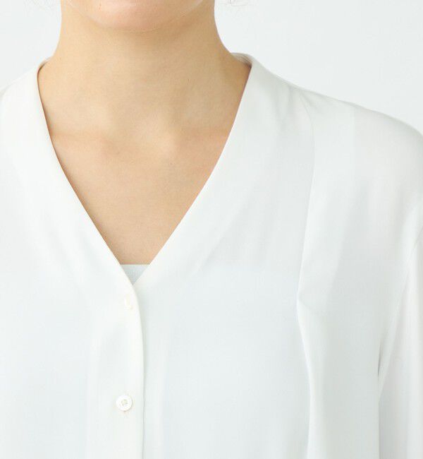 Ballsey「マットサテン Vネックブラウス」|シャツ・ブラウス|