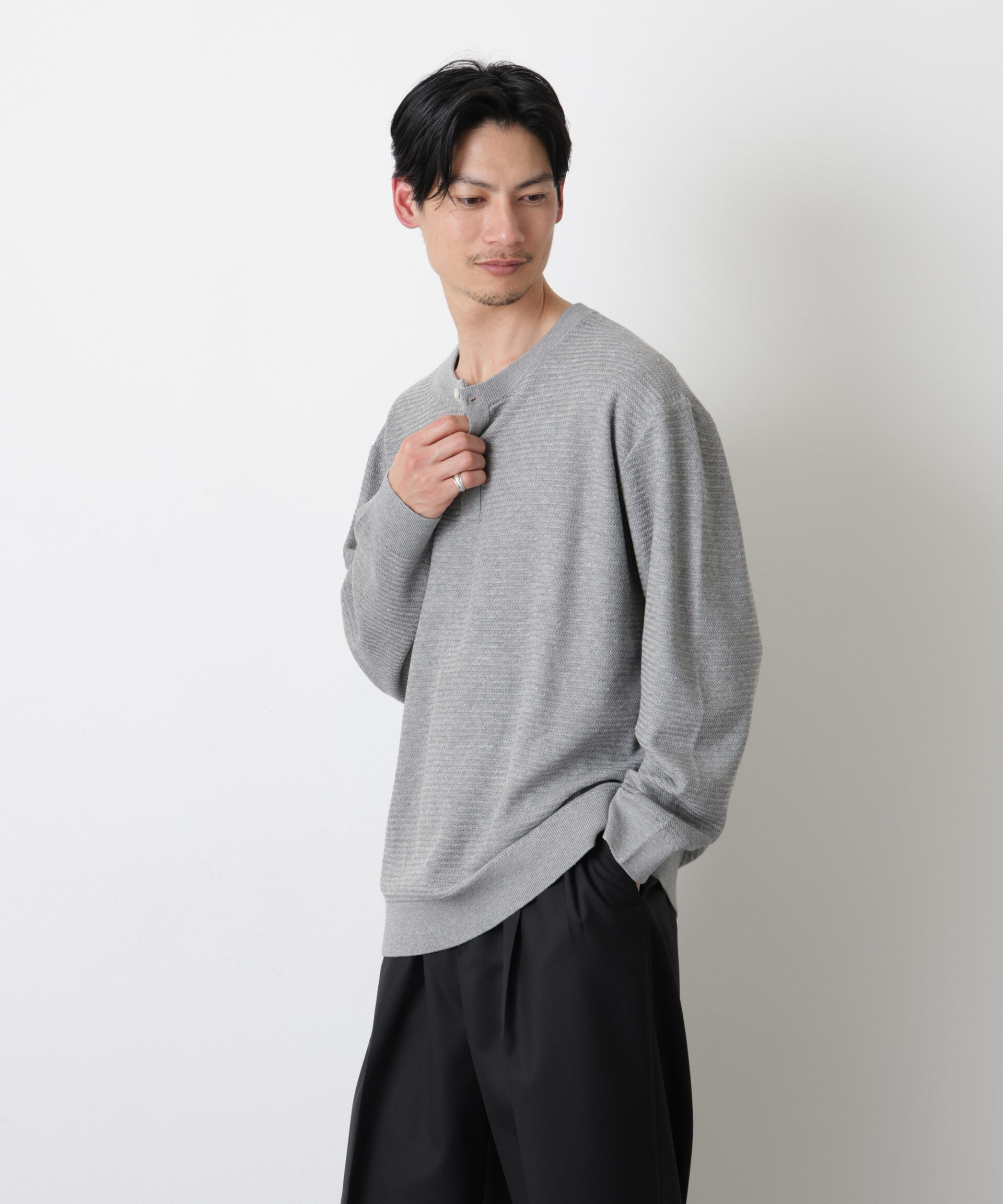 nano･universe「テクスチャーヘンリーネックニット」|ニット・セーター|