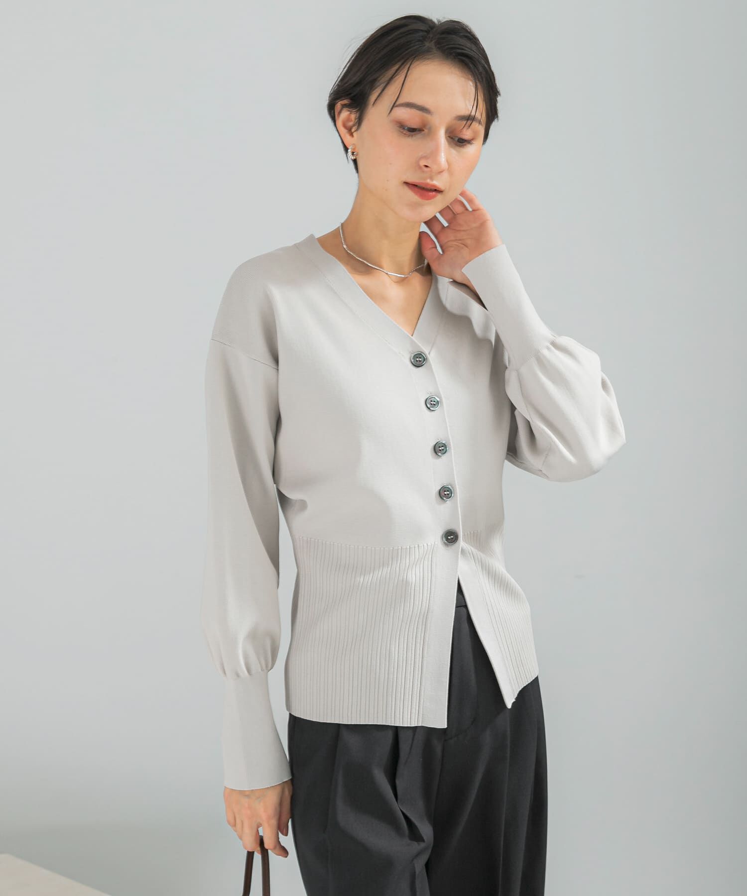 URBAN RESEARCH ROSSO「Vネックリブフロント釦デザインニット」|カーディガン|