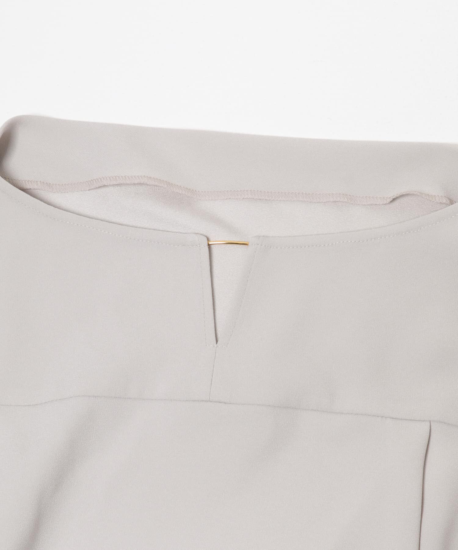 URBAN RESEARCH ROSSO「トリアセテート混ドレープネックブラウス」|シャツ・ブラウス|