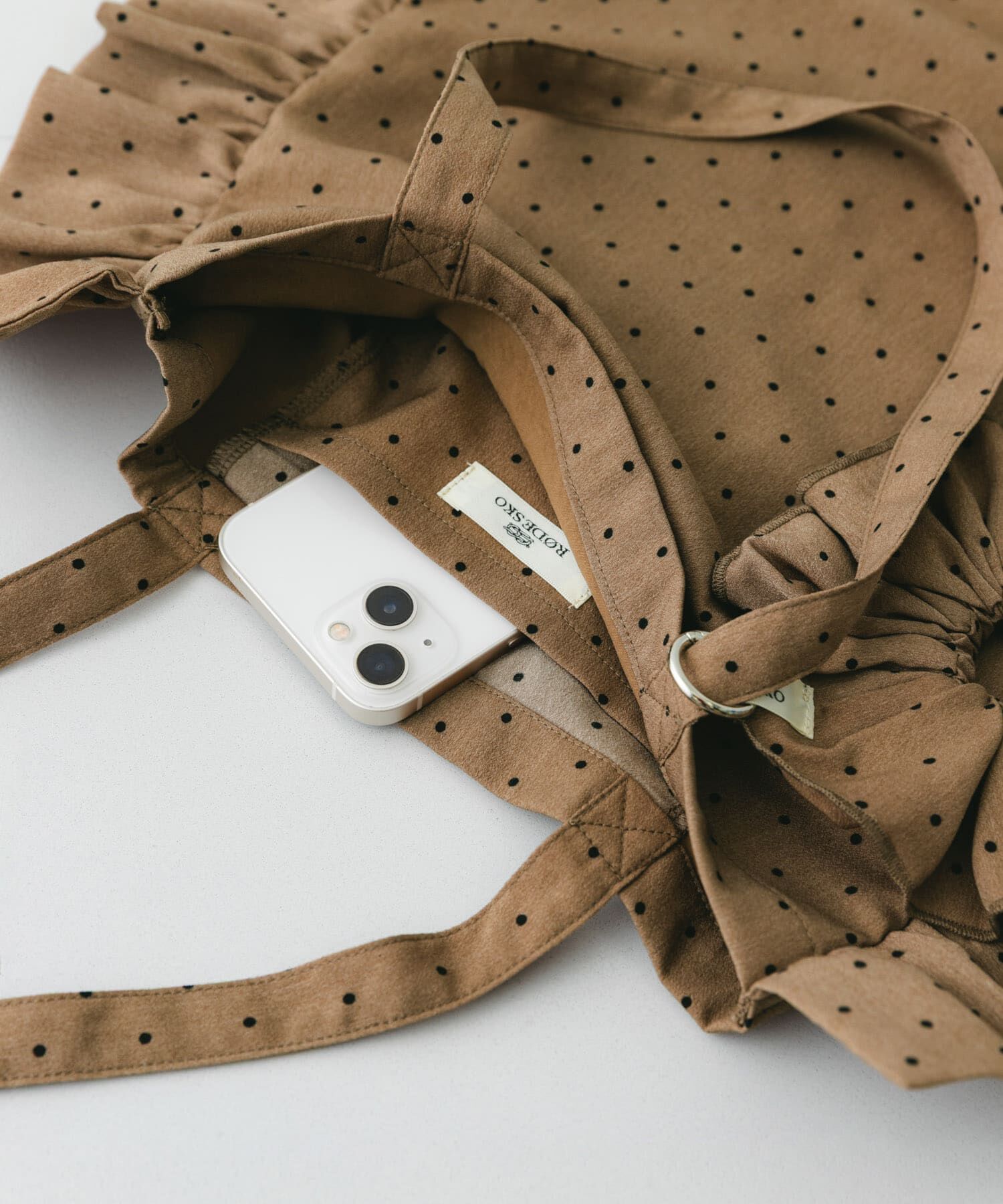 RODE SKO「シュシュセットサイドフリルトート」|トートバッグ|