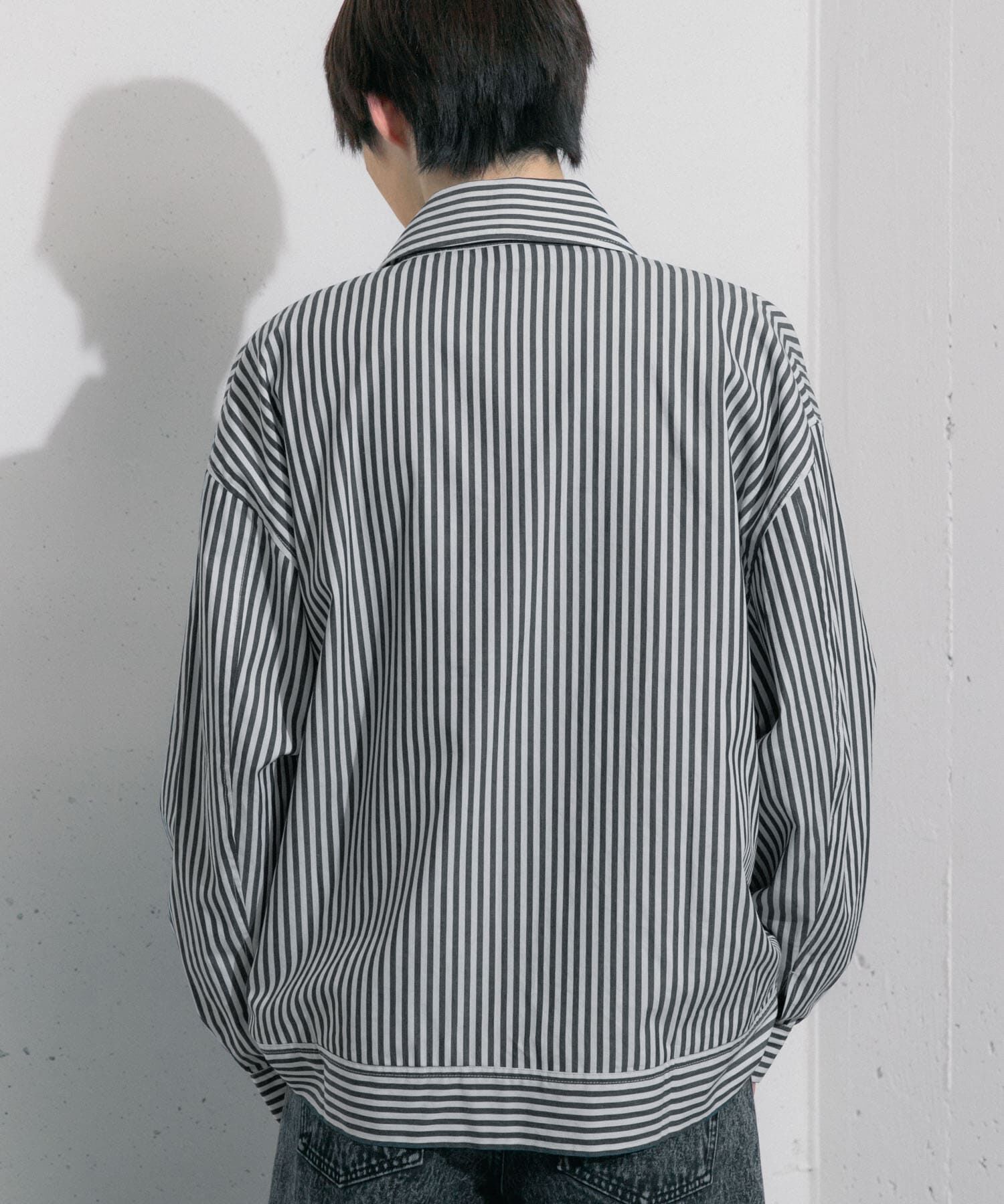 SENSE OF PLACE by URBAN RESEARCH「hxcyyd &times; SOP　ストライプフラワーコサージュシャツブルゾン(UNISEX)」|ブルゾン・スタジャン|
