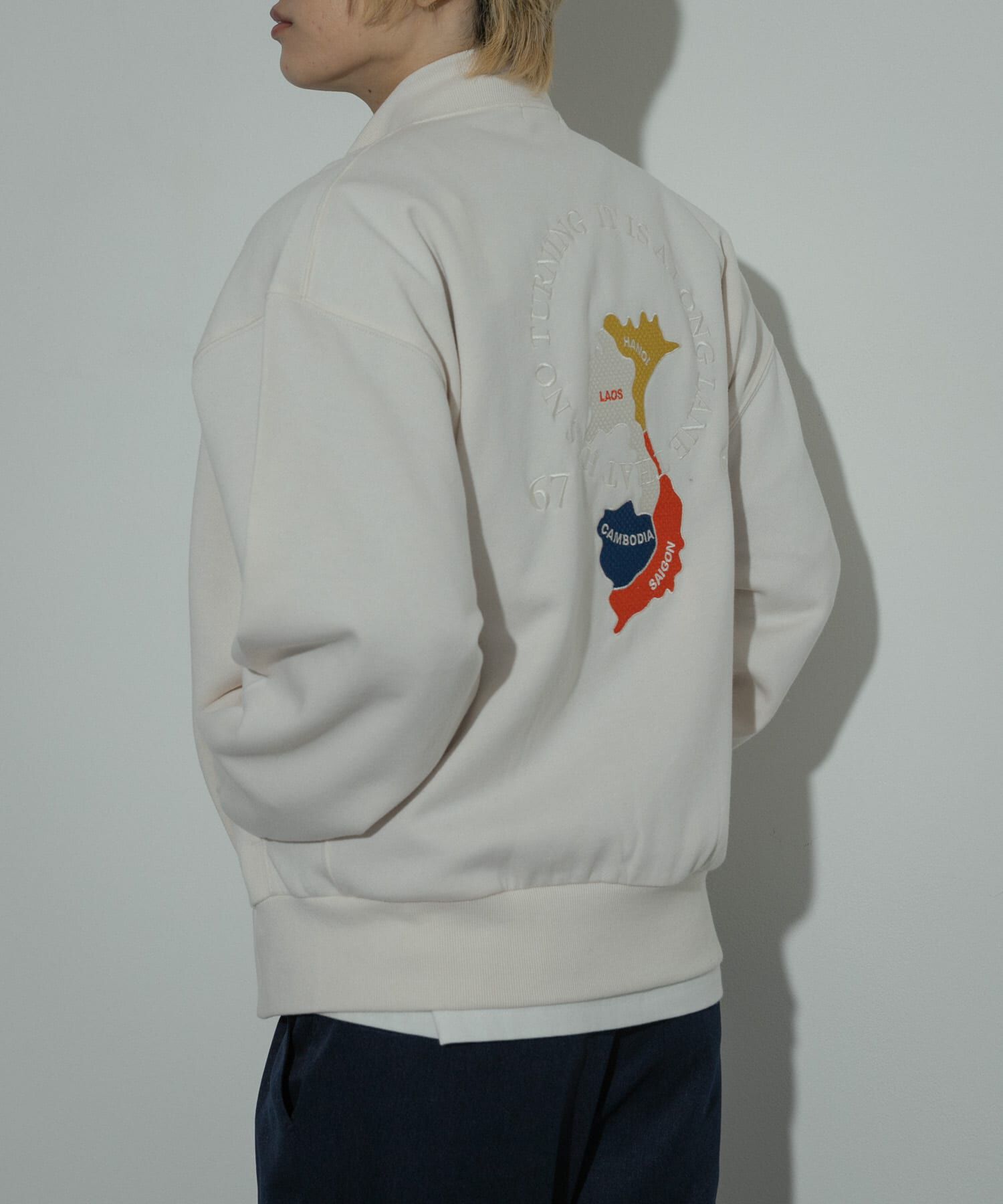 SENSE OF PLACE by URBAN RESEARCH「シシュウスウェットブルゾン」|ブルゾン・スタジャン|