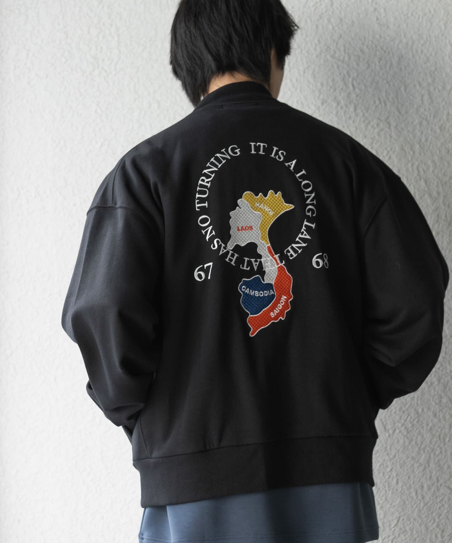 SENSE OF PLACE by URBAN RESEARCH「シシュウスウェットブルゾン」|ブルゾン・スタジャン|