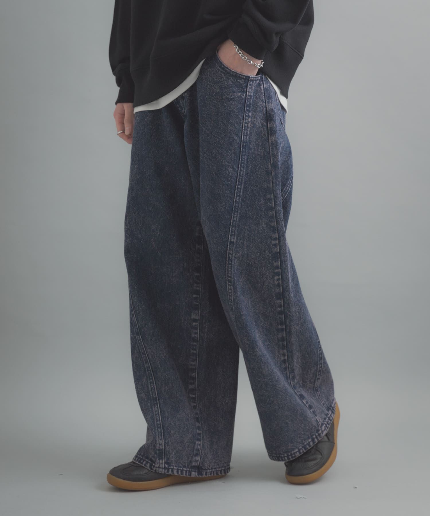 SENSE OF PLACE by URBAN RESEARCH「『ユニセックス』ケミカルバギーワイドデニムパンツ」|デニム|