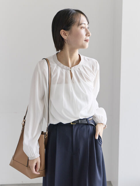Te chichi「スクエアチャームフロントタックブラウス」|シャツ・ブラウス|オフホワイト
