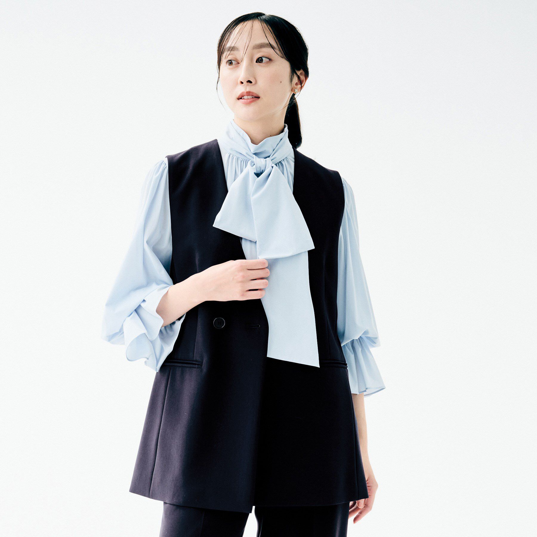 UNTITLED「【洗える/ストレッチ性/セットアップ可】バックラッフルジレ」|ベスト・ジレ|