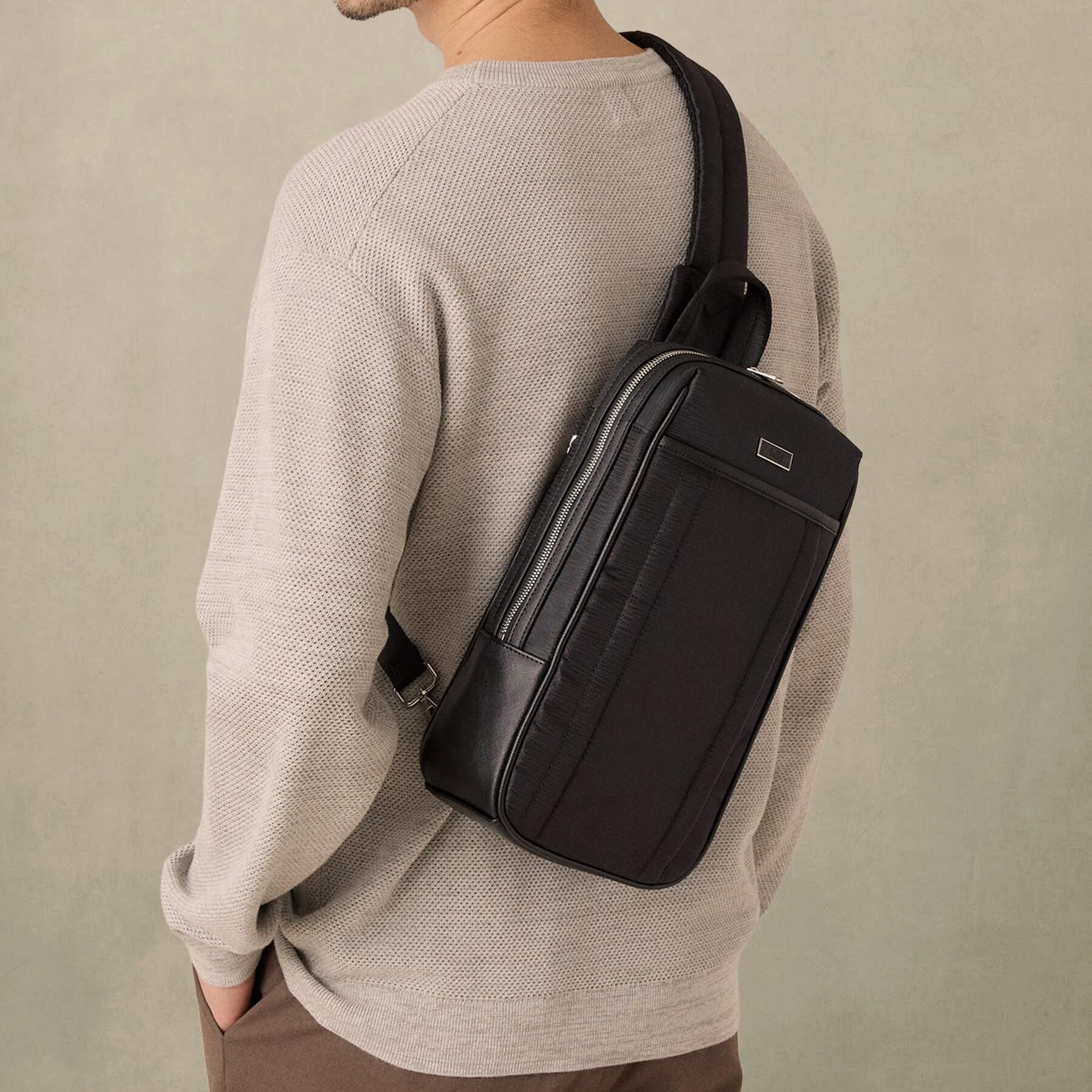 TAKEO KIKUCHI「水シボジャカードワンショルダーバッグ」|ショルダー・メッセンジャー|ブラック(019)