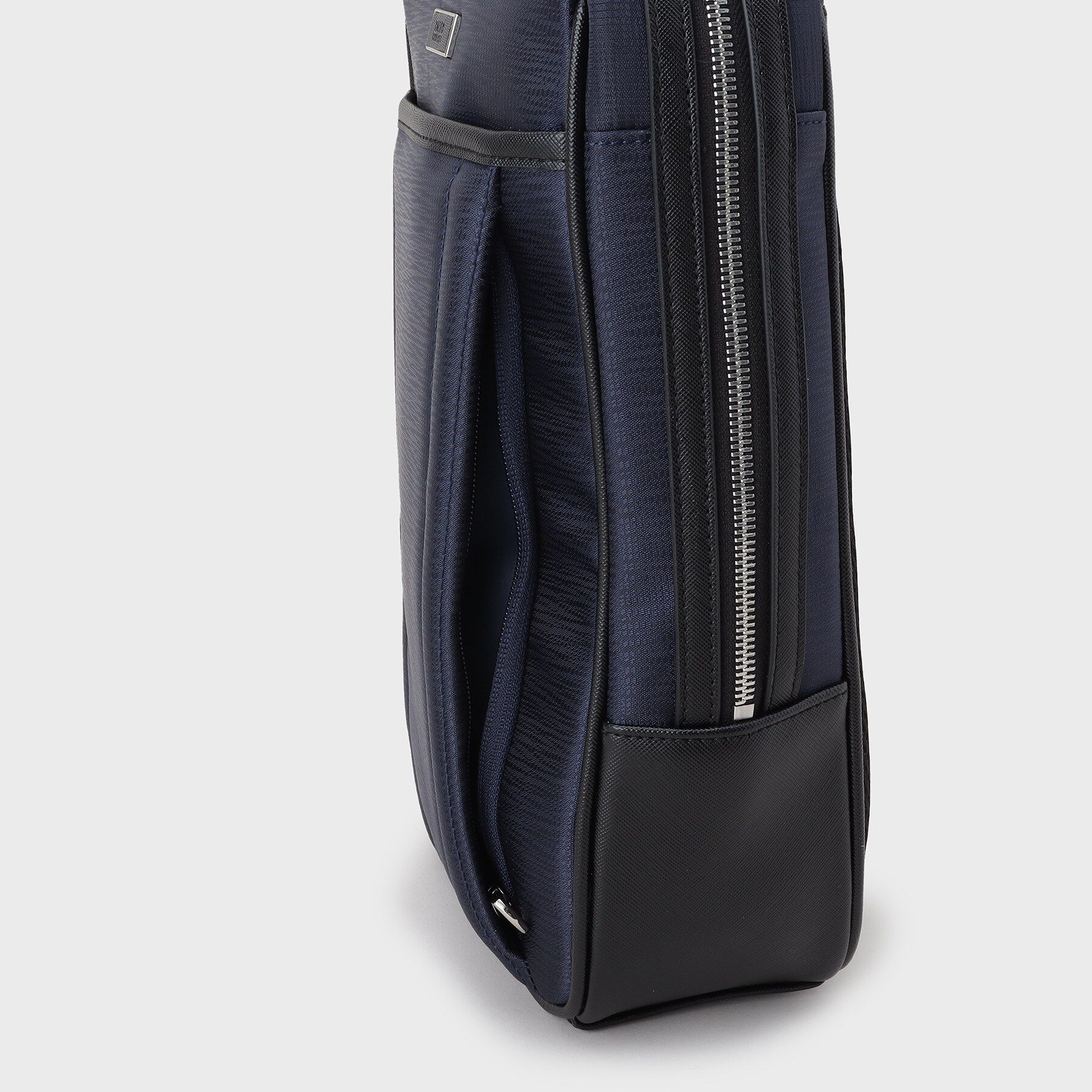 TAKEO KIKUCHI「水シボジャカードワンショルダーバッグ」|ショルダー・メッセンジャー|