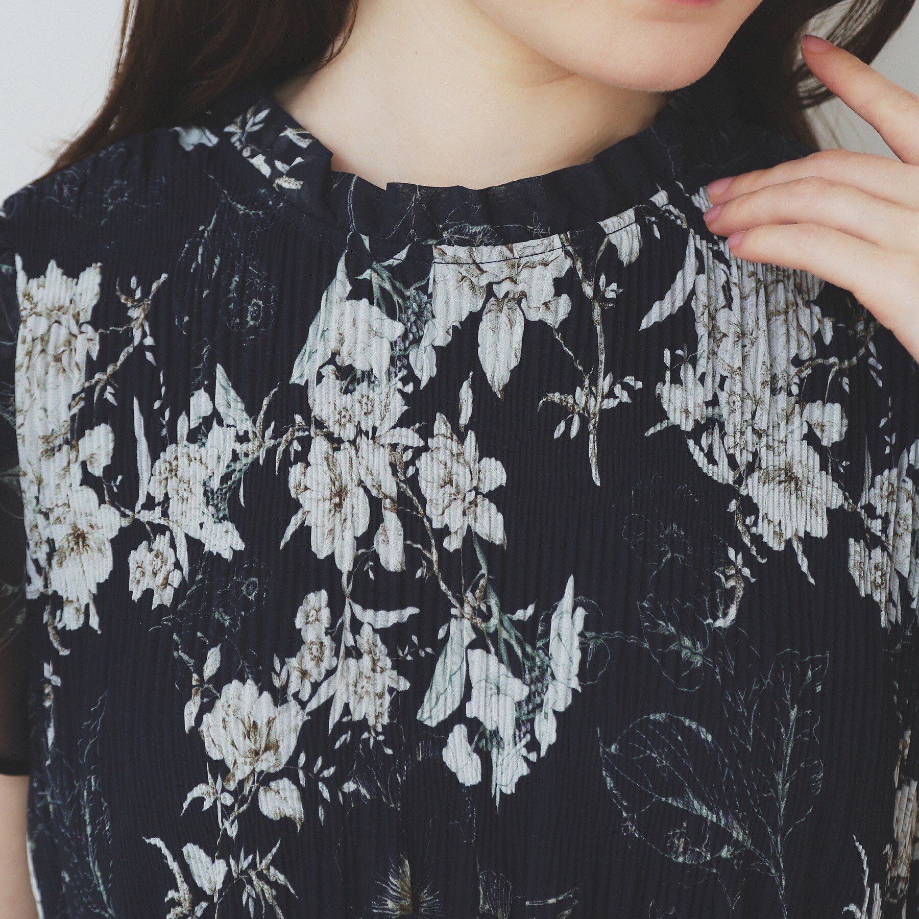 index「マジョリカフレアワンピース【洗濯機洗い可】」|ワンピース|