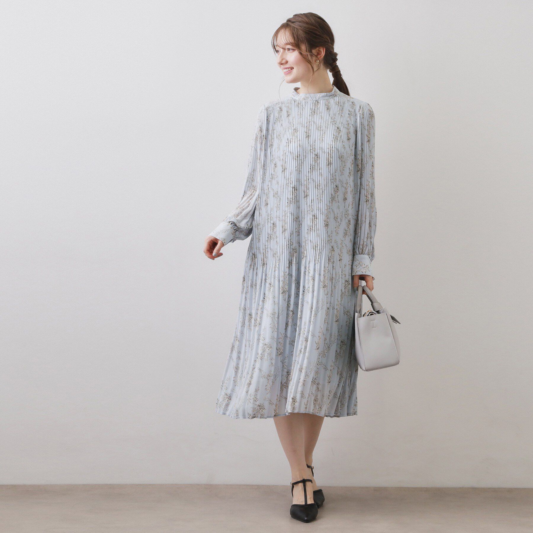 index「ベルト付きプリーツフレアワンピース【洗濯機OK/イージーアイロン/防シワ】《5col》」|ワンピース|