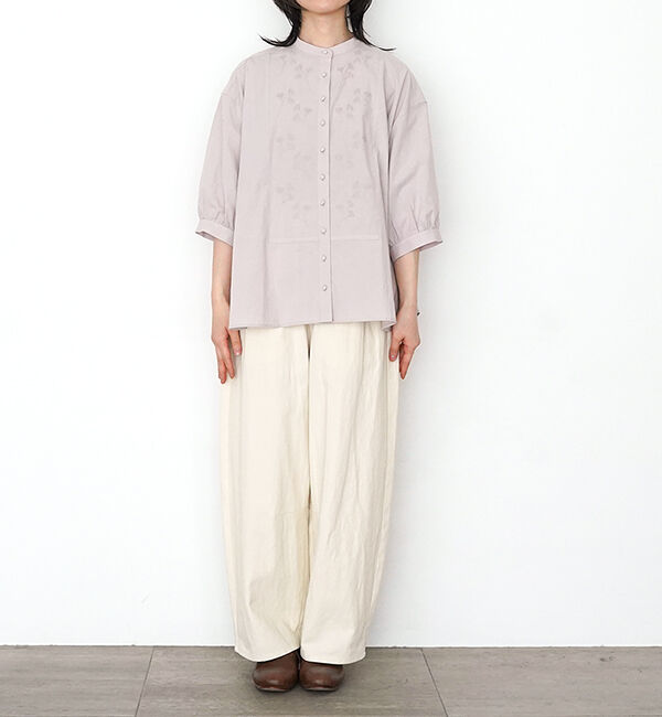 オオカミとフクロウ「オオカミとわたしの好きなアジサイ」|シャツ・ブラウス|