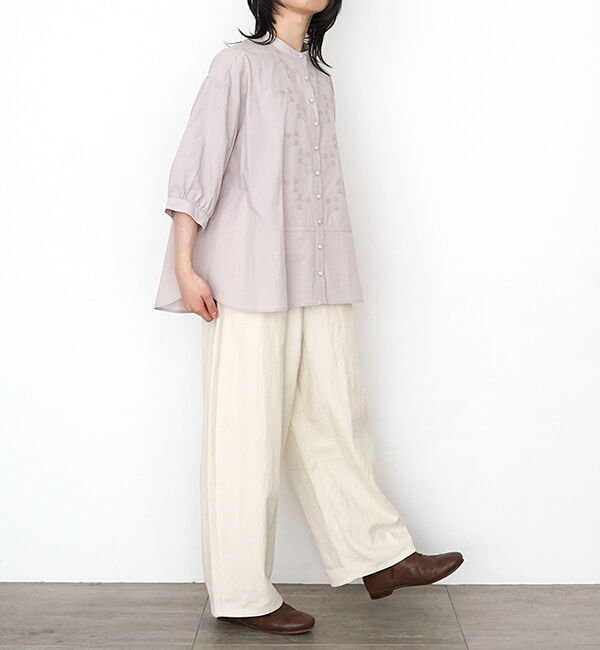 オオカミとフクロウ「オオカミとわたしの好きなアジサイ」|シャツ・ブラウス|