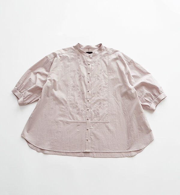 オオカミとフクロウ「オオカミとわたしの好きなアジサイ」|シャツ・ブラウス|