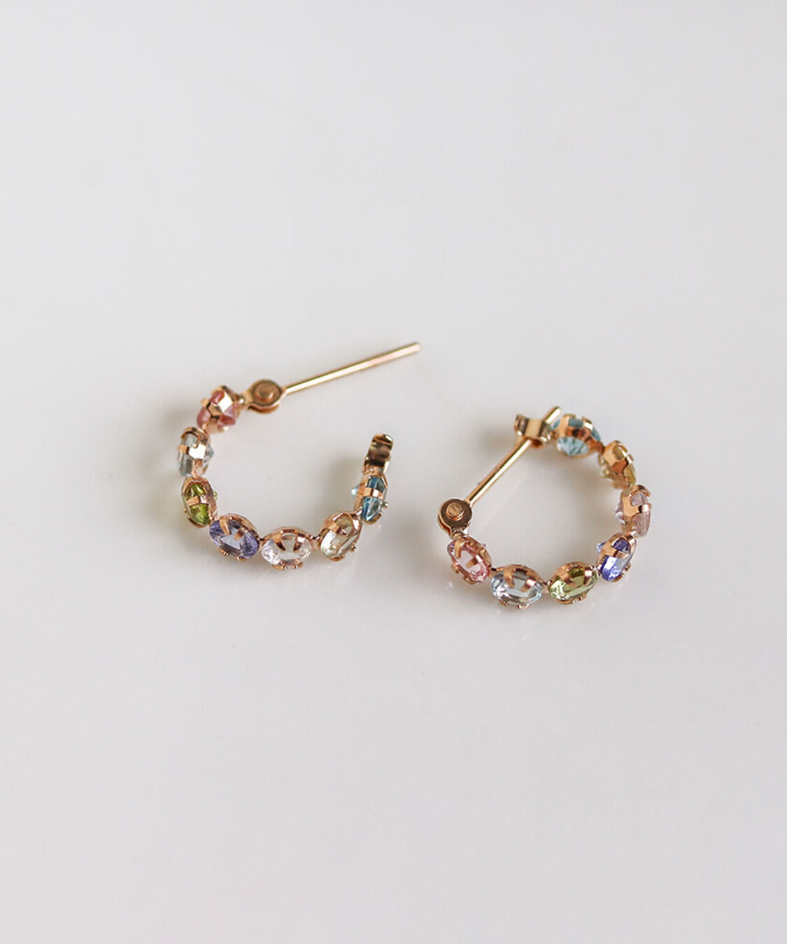  「マルチカラー スナップ フープ ピアス | K10YG」|ピアス|