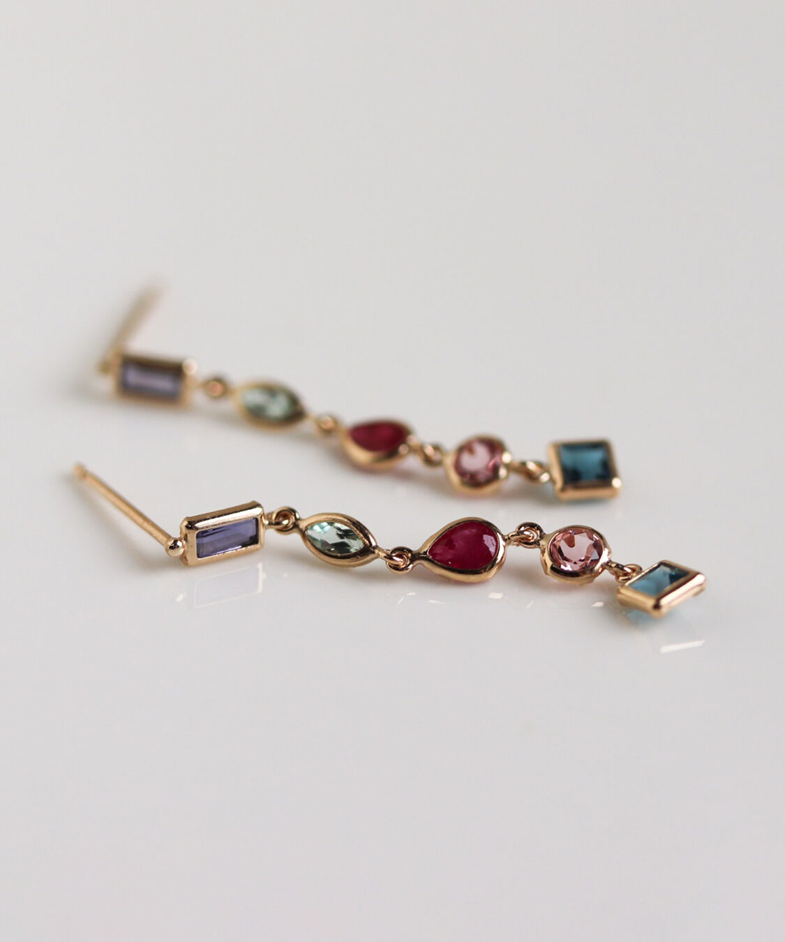  「マルチカラー ストーン ピアス | K10YG」|ピアス|