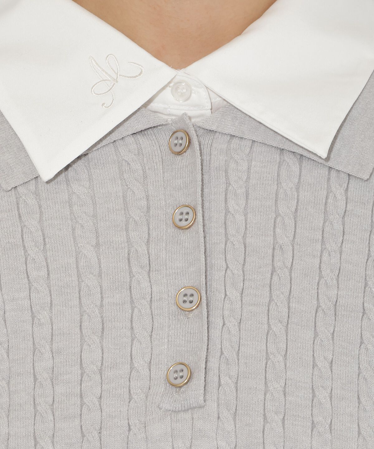 アンドクチュール「シャツ襟ケーブルニット」|ニット・セーター|