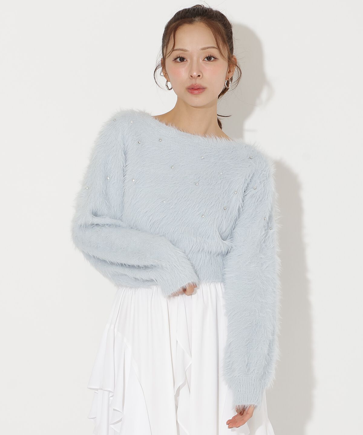 アンドクチュール「ビジューフェザーニットプルオーバー」|ニット・セーター|