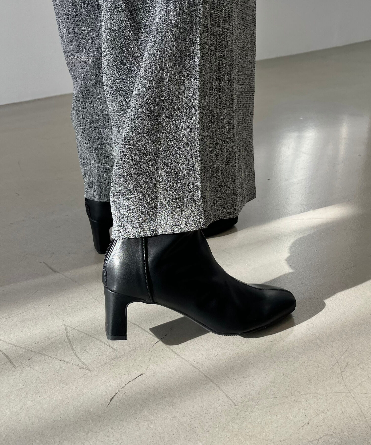 ORiental TRaffic「【 美脚 】 ストレッチ ヒール バックジップ ブーツ / 51423」|ショートブーツ|