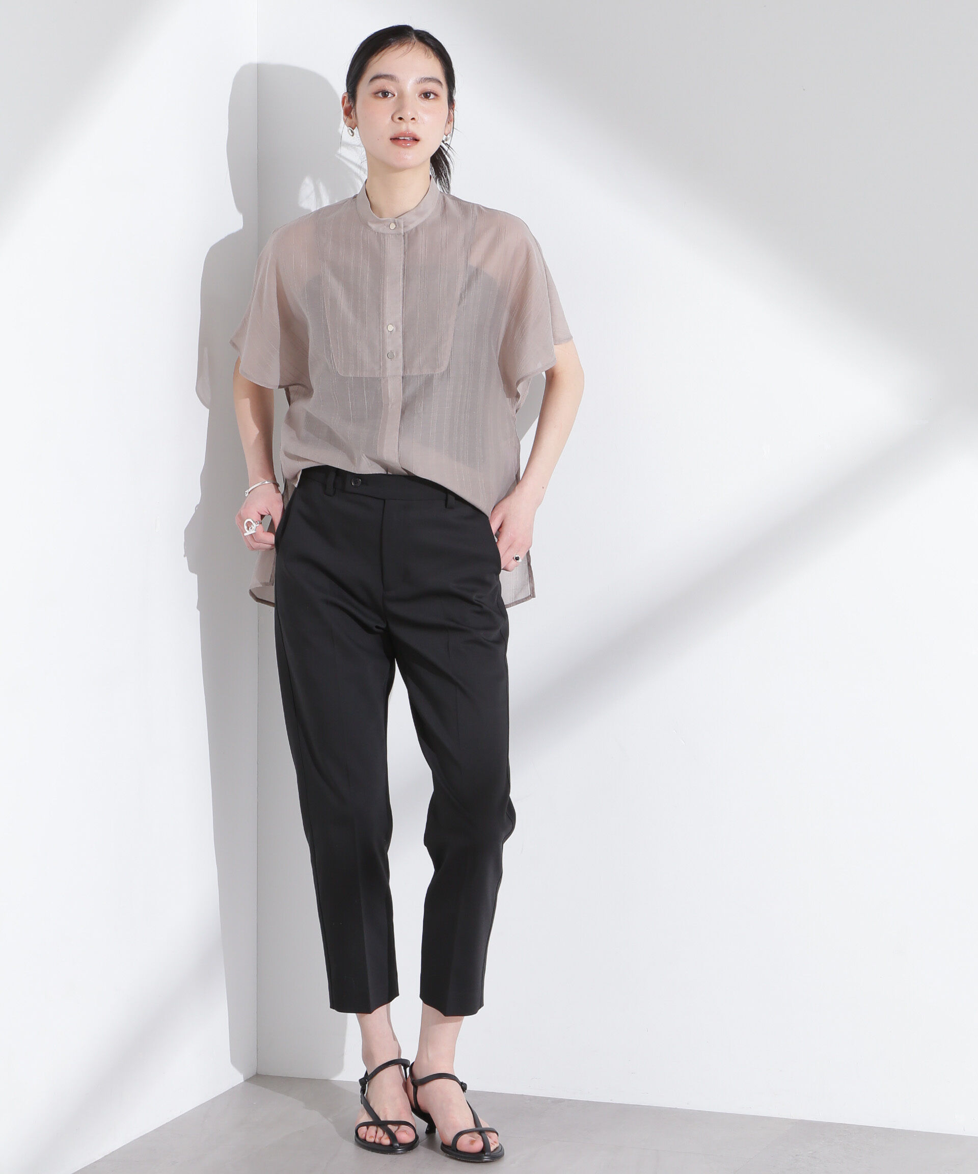 nano･universe「センタープレススリムパンツ」|チノ|