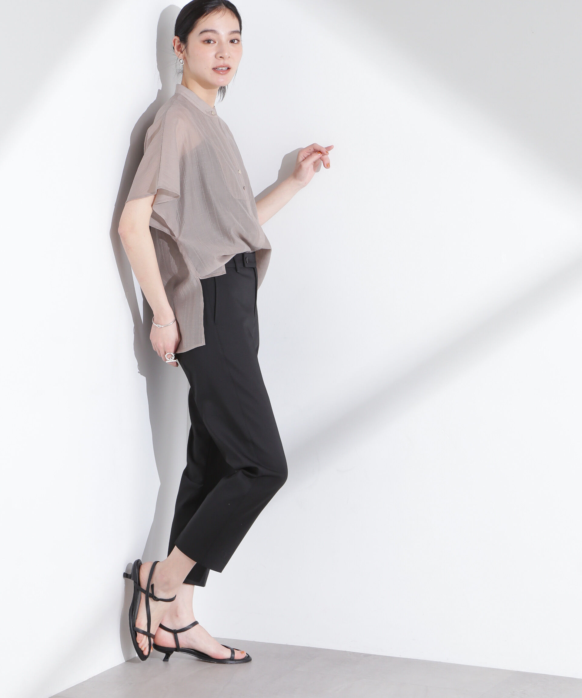 nano･universe「センタープレススリムパンツ」|チノ|