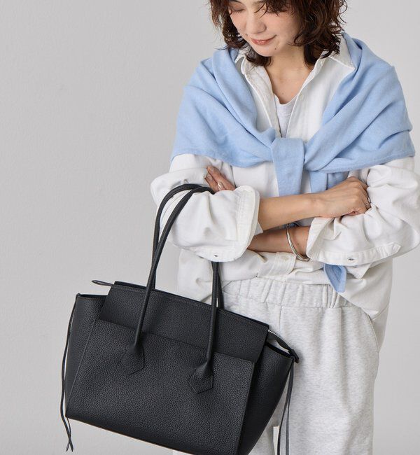  「【実用性抜群】フラップポケットトートバッグ」|クラッチバッグ|