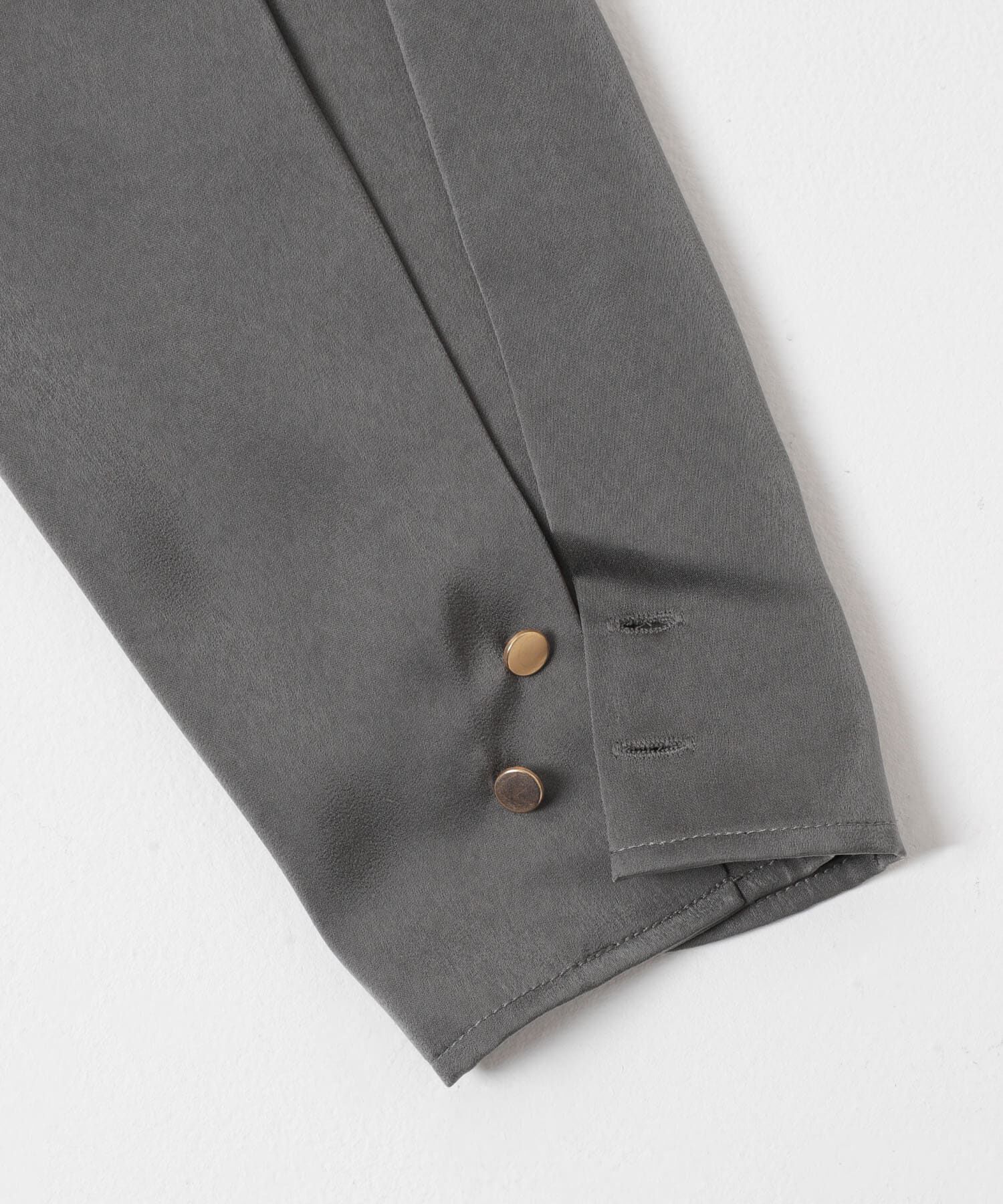 URBAN RESEARCH ROSSO「ピーチサテンデザインスリーブブラウス」|シャツ・ブラウス|