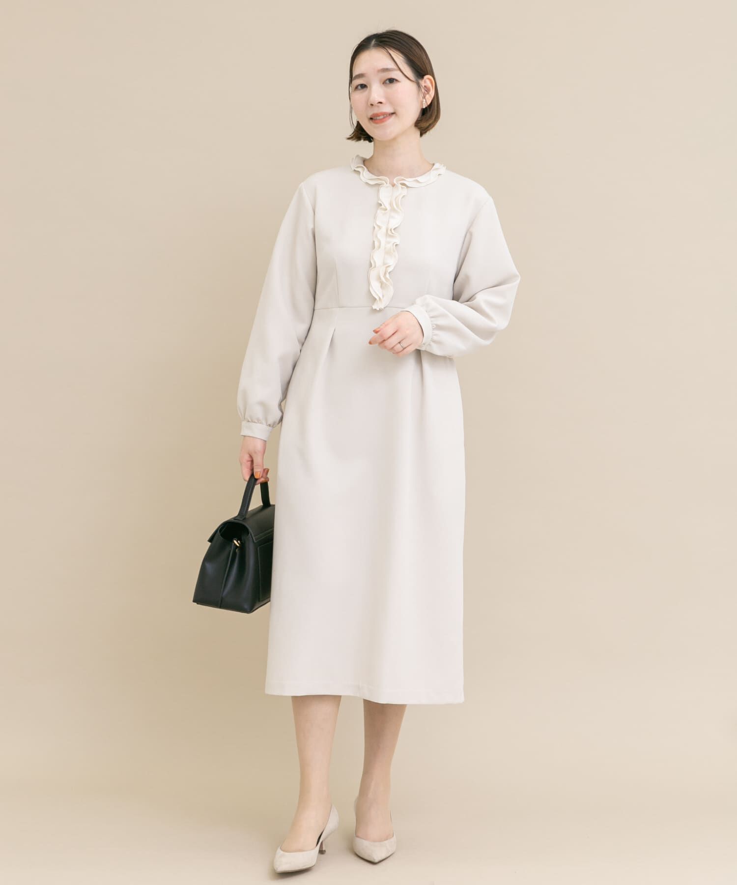 URBAN RESEARCH ROSSO「『WEB/一部店舗限定』フリルカラーウエストマークワンピース」|ワンピース|ホワイト系その他