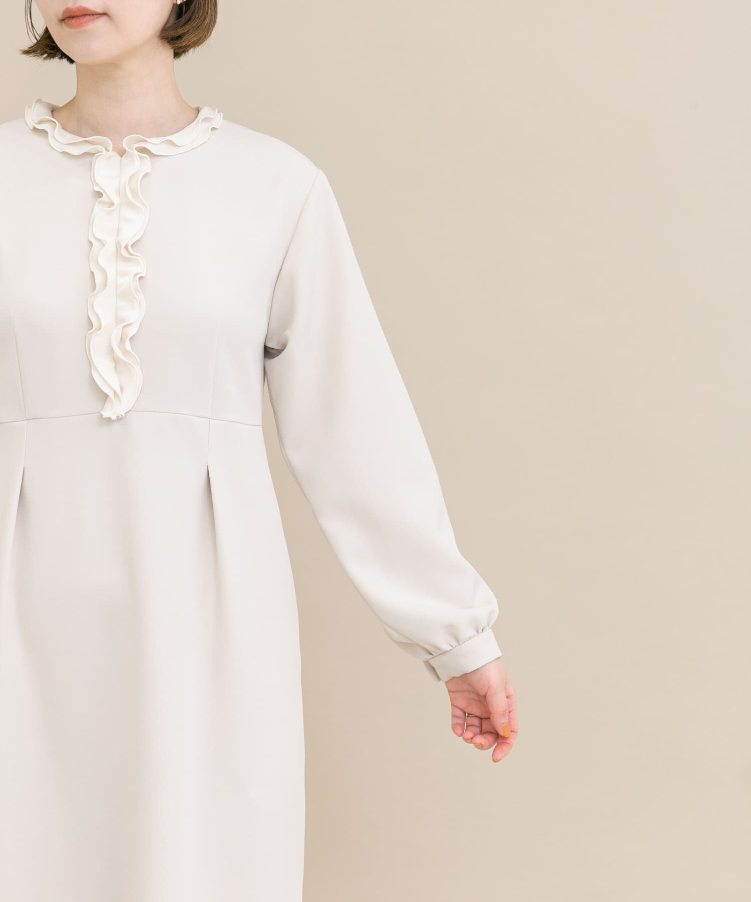 URBAN RESEARCH ROSSO「『WEB/一部店舗限定』フリルカラーウエストマークワンピース」|ワンピース|