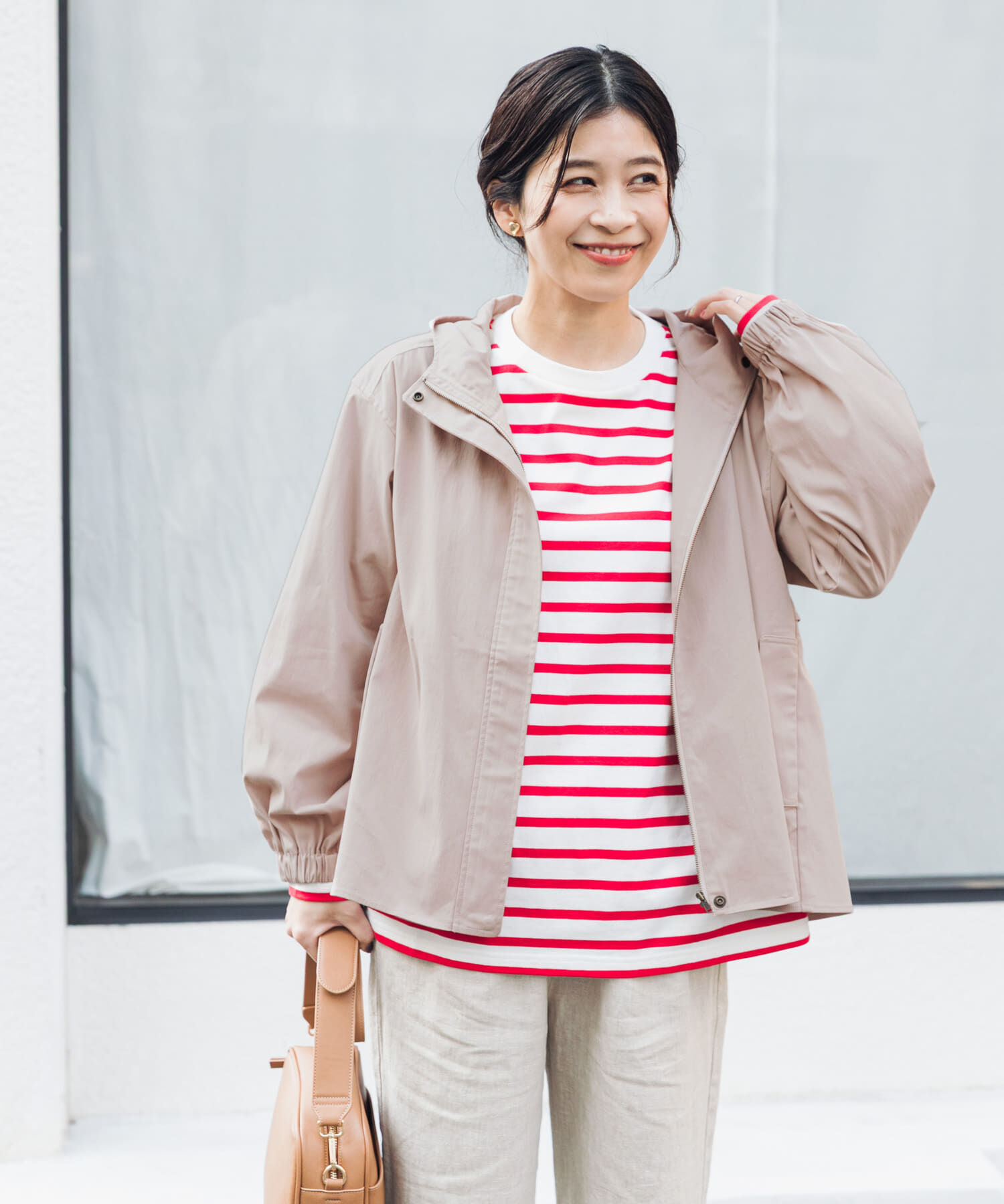 URBAN RESEARCH DOORS「撥水バックギャザーフードジャケット」|ノーカラーコート|