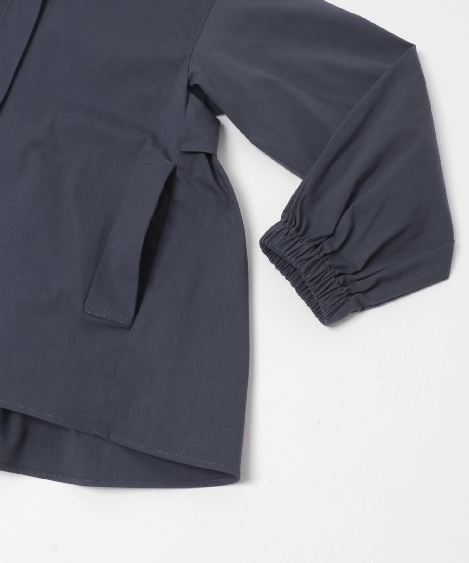 URBAN RESEARCH DOORS「撥水バックギャザーフードジャケット」|ノーカラーコート|