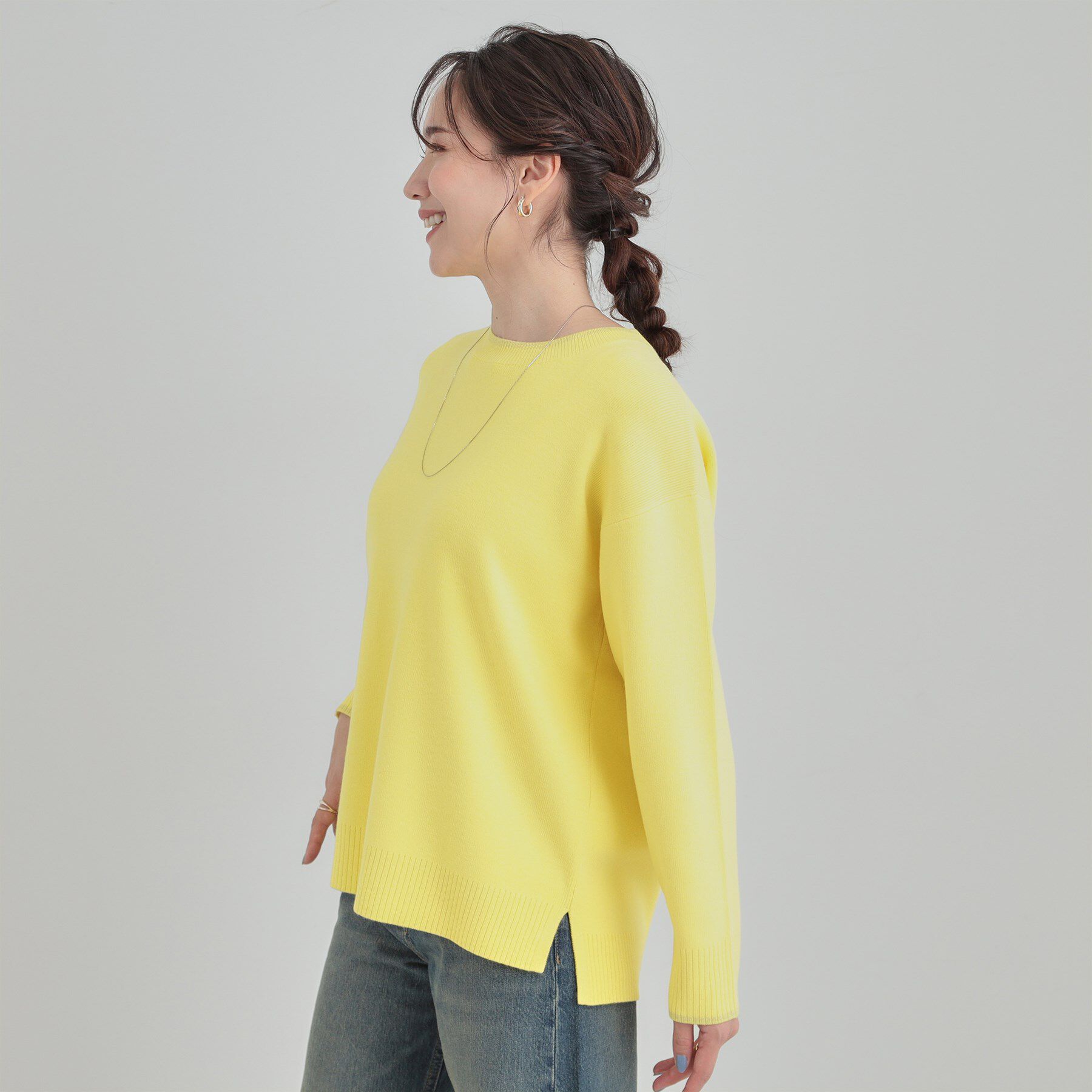 SHOO･LA･RUE「【洗濯機可/セットアップ可/毛玉になりにくい】さりげないラメ使いで差をつける クルーネックニット」|ニット・セーター|