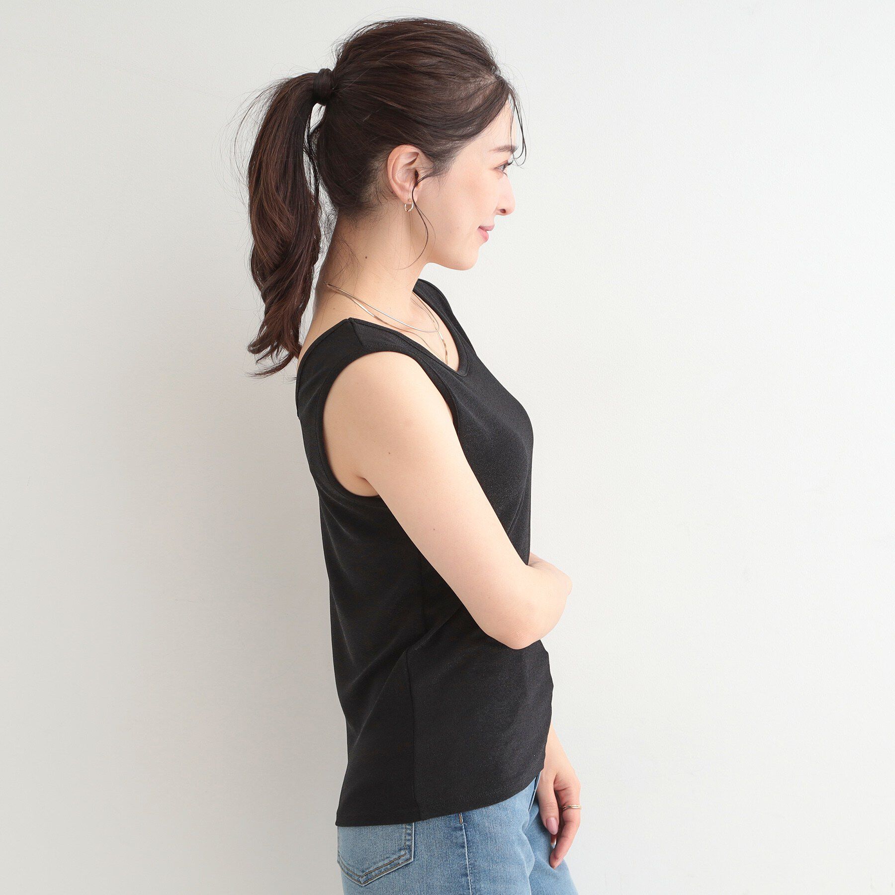 SHOO･LA･RUE「【前後2WAY/洗濯機可/S-LL】コーデのアクセントに　きらきらラメタンクトップ」|キャミソール|