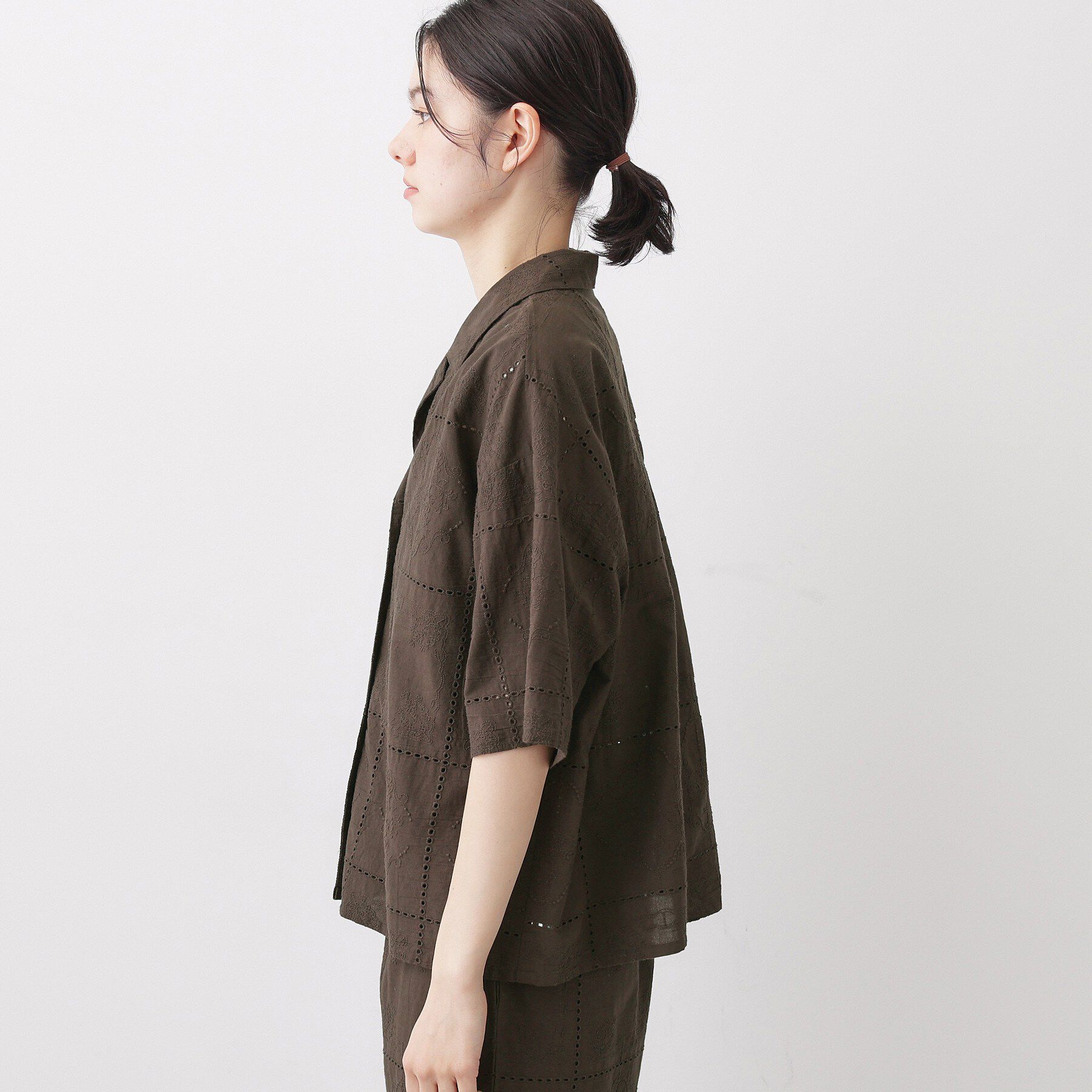 Dessin「【セットアップ可/洗える】刺繍スクエアレースシャツ」|シャツ・ブラウス|