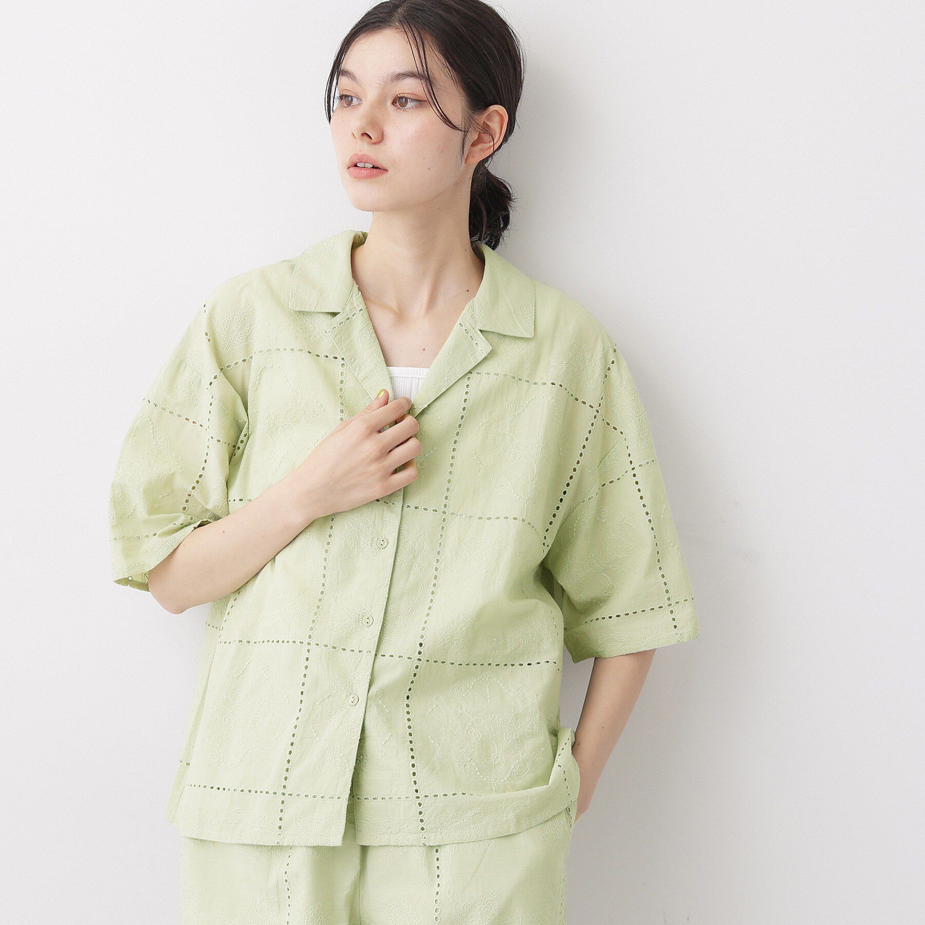 Dessin「【セットアップ可/洗える】刺繍スクエアレースシャツ」|シャツ・ブラウス|ミントグリーン(02