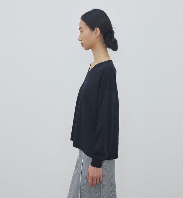 DES PRES「マットシルク Vネックプルオーバー」|ニット・セーター|