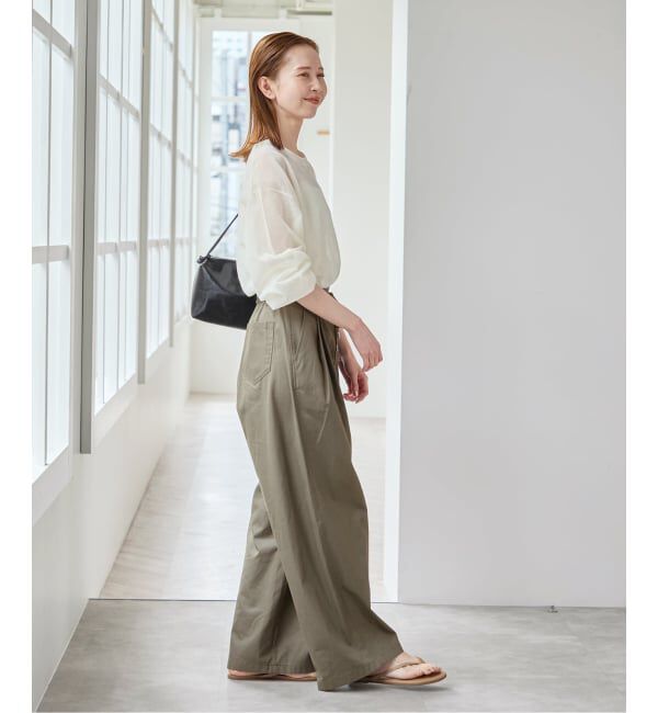 U by SPICK&SPAN「《追加予約》ルーズタックチノパンツ」|チノ|