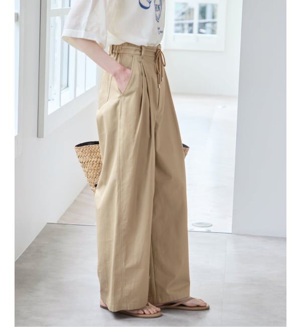 U by SPICK&SPAN「《追加予約》ルーズタックチノパンツ」|チノ|