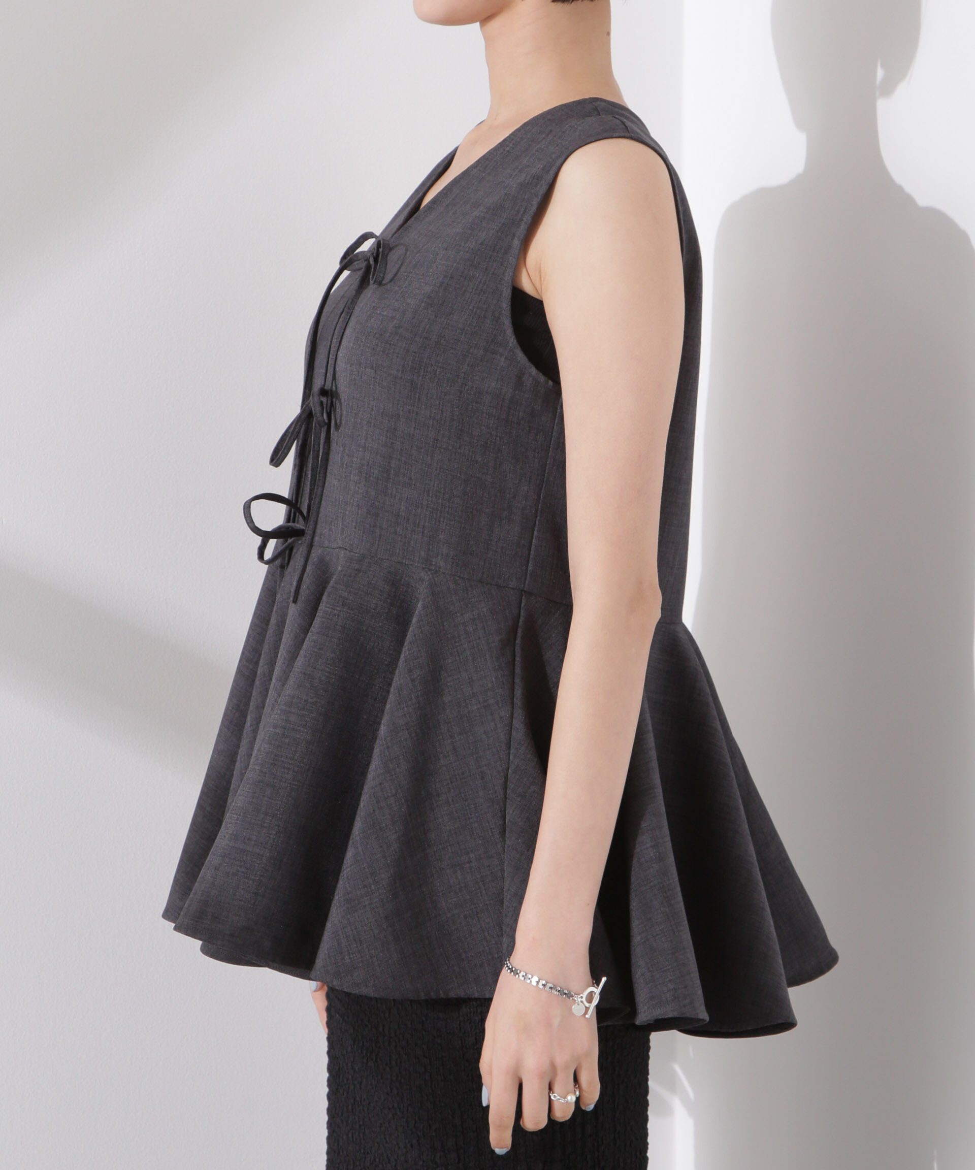 nano･universe「前後２wayリネンライクリボン結びジレブラウス（セットアップ可）」|シャツ・ブラウス|