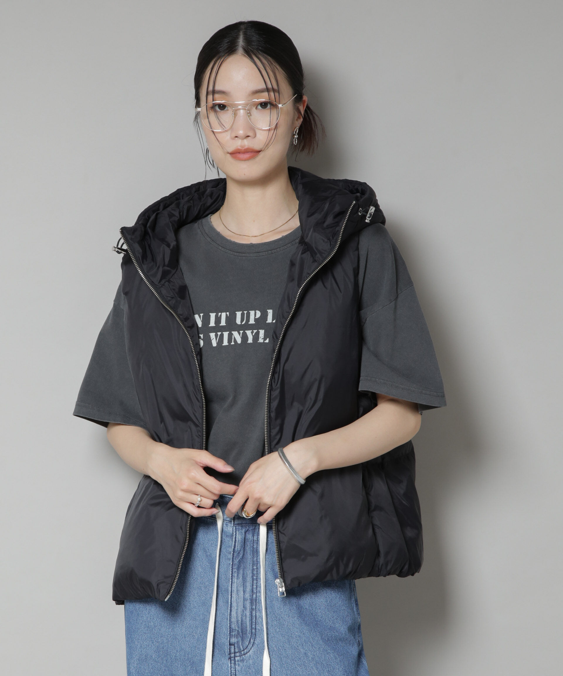 nano･universe「撥水加工ライトダウン　フードジップアップベスト」|ダウン|