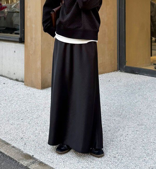 fredy emue「ヘビーサテンバイアススカート」|スカート|ブラック